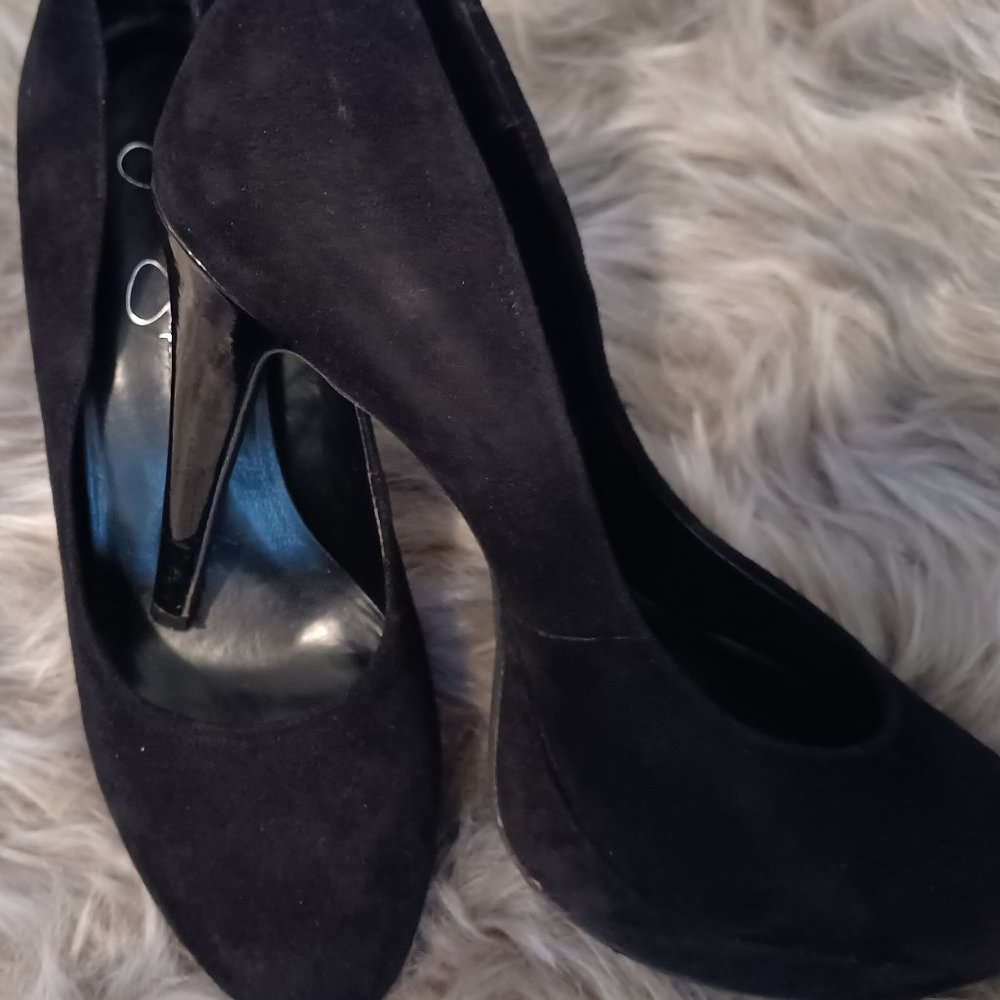 Jessica Simpson Suede Platform Pumps